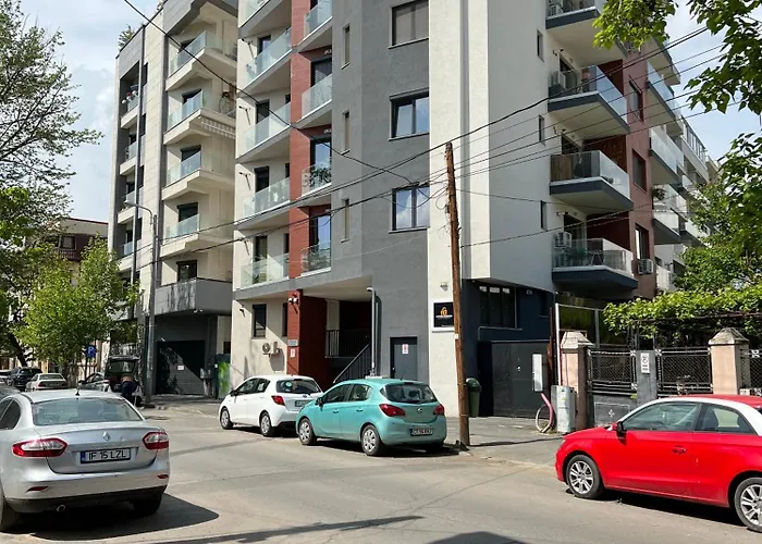 Apartman Cathedral Uptown-urban Comfort With Balcony *